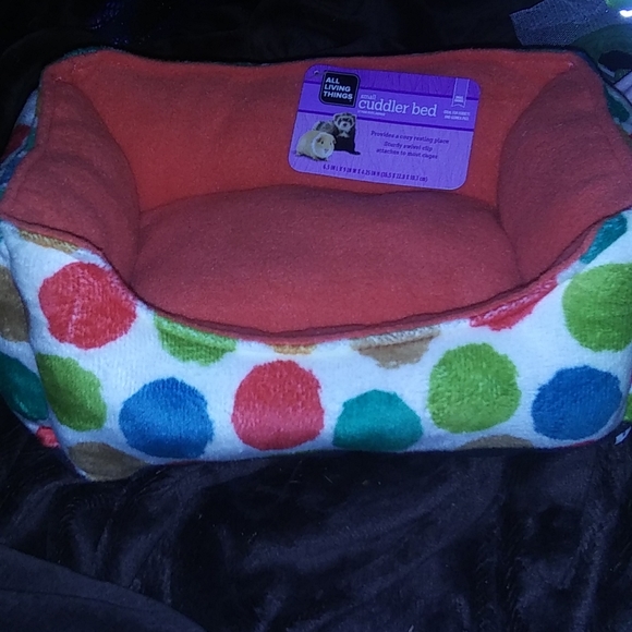 Cuddler bed - Picture 2 of 2